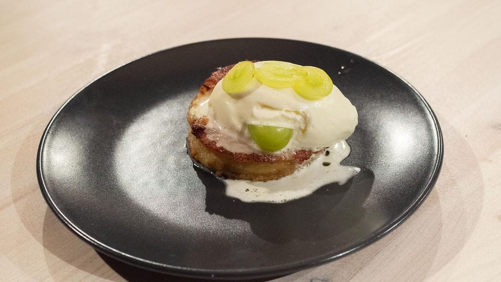 eps10_paatehtava_punainen_1_