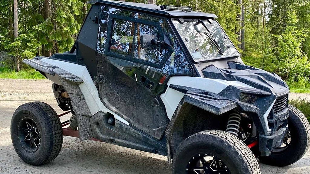 Arkistokuva traktorimönkijästä.