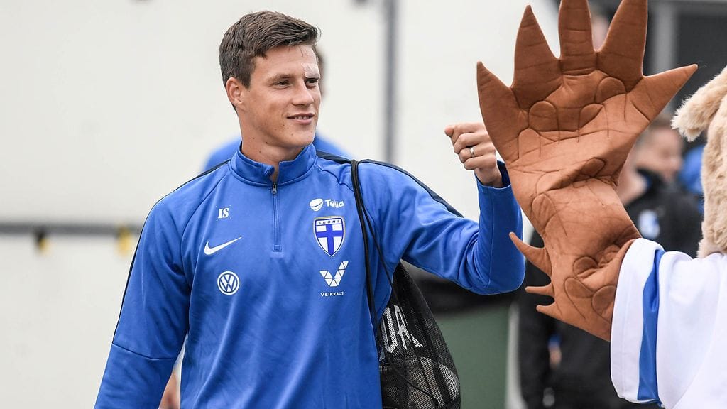 Sauli Väisäsen pelit jatkuvat Italian Serie B:ssä Cosenza Calcion riveissä.