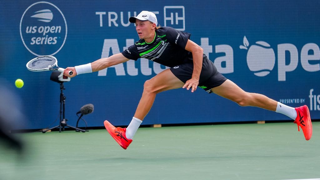 Emil Ruusuvuoren turnaus päättyi välierävaiheeseen.