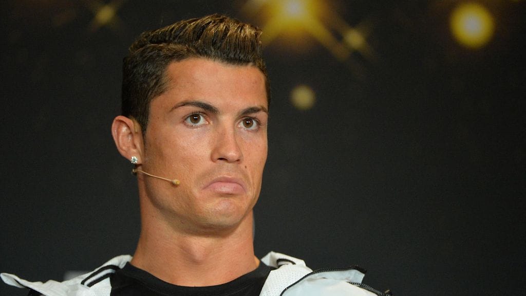 Cristiano Ronaldon siirto Manchester Unitediin puhututti sosiaalisessa mediassa.