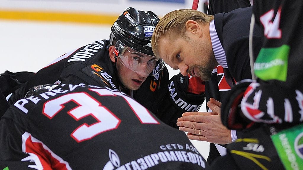 Avangard Omskin valmentaja Petri Matikaine.