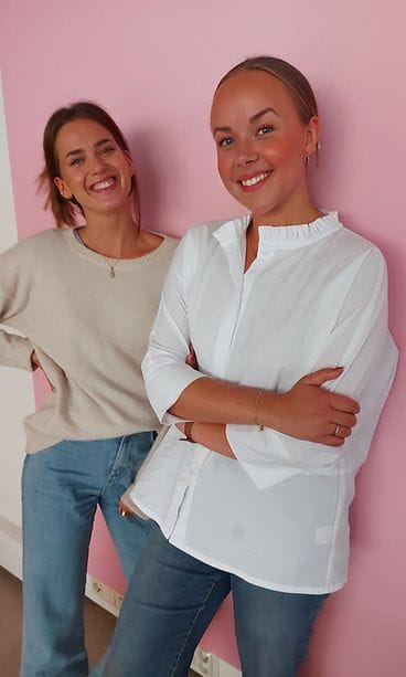 Johanna Puhakka, Sara Parikka