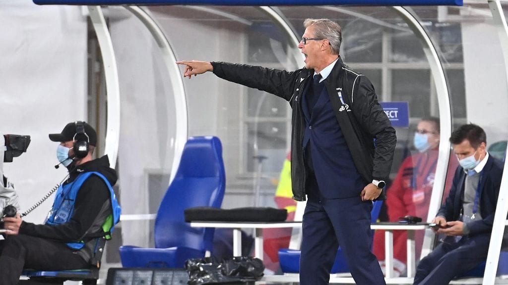 Markku Kanervan luotsaama Suomi haaveilee paikasta MM-kisoissa.