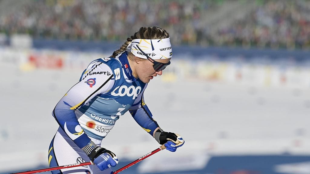 Ruotsalaistähti Linn Svahn joutuu jättämään jälleen yhden leirin väliin olkapäävamman takia.