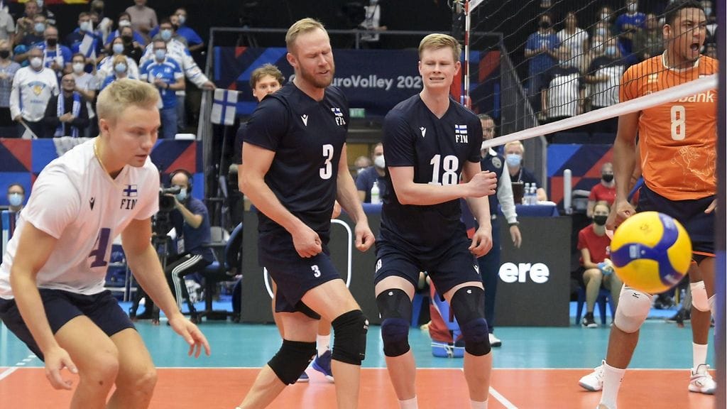 Ennakkosuosikki Hollanti hyydytti Suomen erin 3–1.