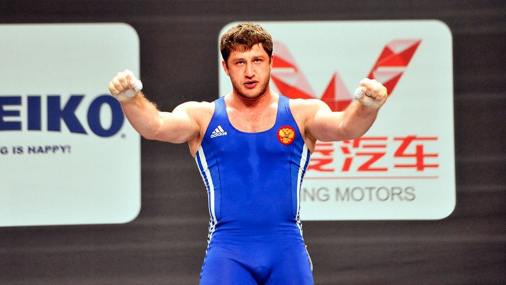 Hadzhimurat Akkaev on painonnoston maailmanmestari, Euroopan mestari ja olympiahopeamitalisti.
