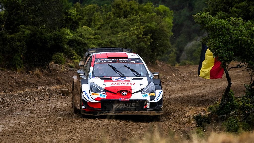 Kalle Rovanperä otti komennon Kreikan MM-rallissa.