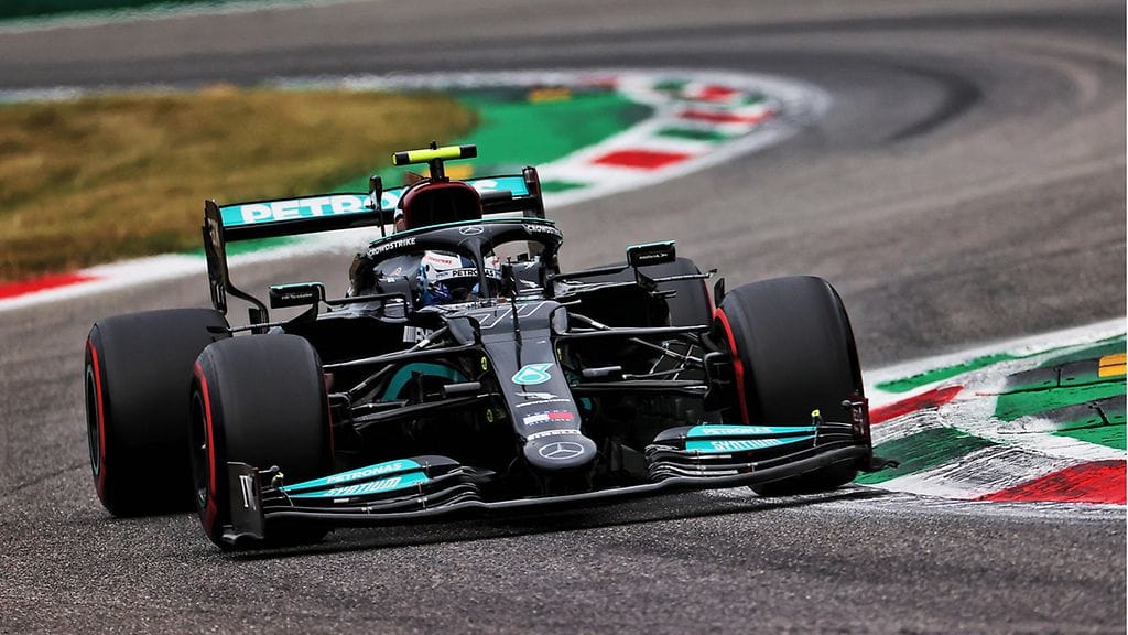 Valtteri Bottas lähtee Italian GP:n sprinttikilpailuun ykkösruudusta.