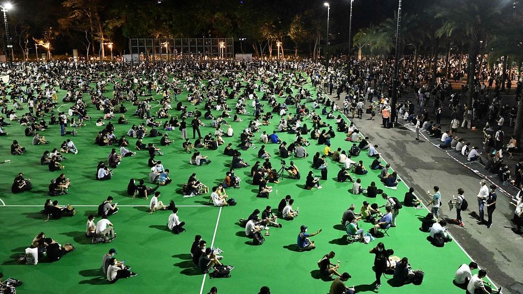 LK: Hongkong, Victoria-puisto, muistotilaisuus