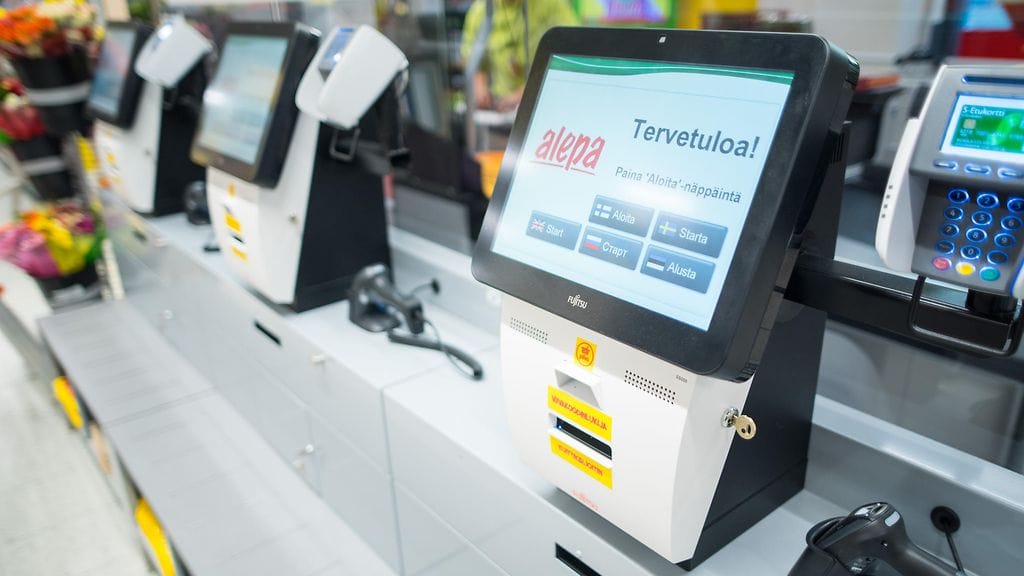 Nettikeskustelujen perusteella osaa kassojen käyttäjistä tuntuu ärsyttävän S-ryhmän itsepalvelukassojen äänet.