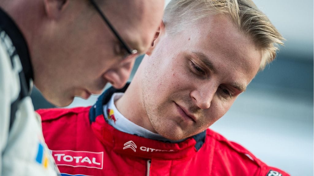 Jari-Matti Latvala toivoo apuja Esapekka Lapilta.