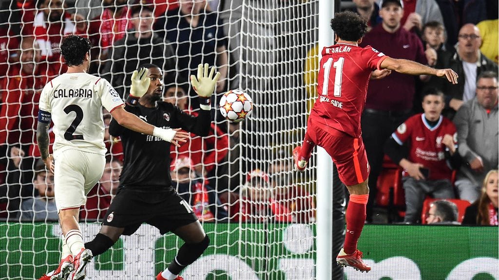 Punapaitaisen Liverpoolin ja AC Milanin ottelusta kehkeytyi jännitysnäytelmä.