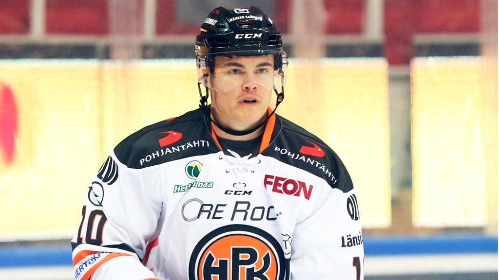 Ville Koistinen päätti uransa viime kaudella HPK-paidassa.