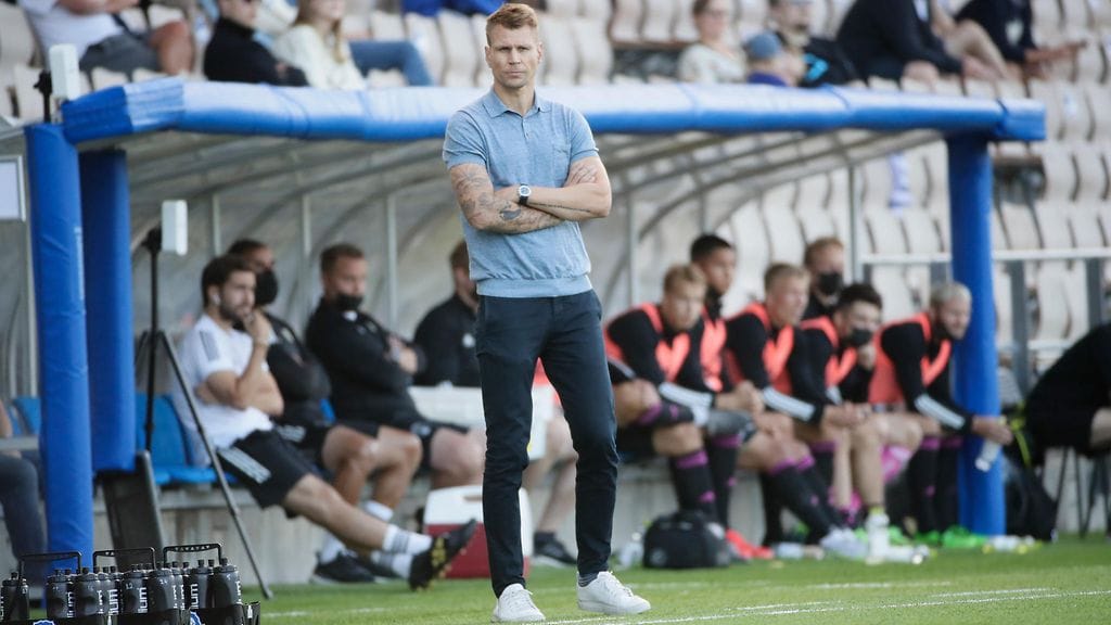 HJK:n päävalmentajan Toni Koskela katsoi LASK:n voittaneen ottelun avausjakson pelaamisen myötä.