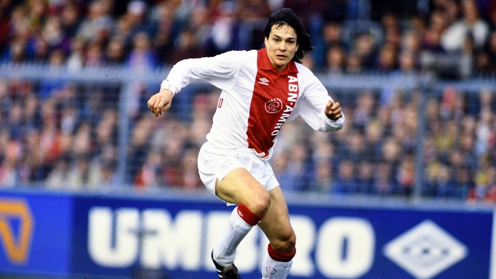 Jari Litmanen nousi Ajaxissa seuralegendan asemaan.