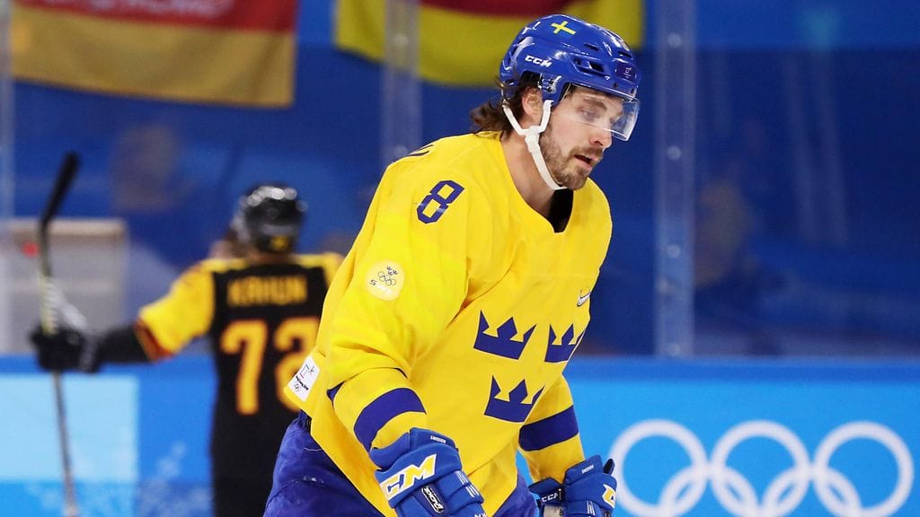 Ruotsalaispuolustaja Johan Fransson joutui erittäin vakavaan moottoripyöräonnettomuuteen.