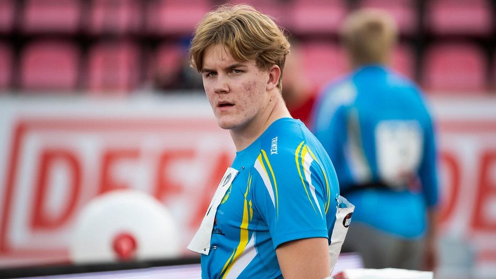 Max Lampinen kohensi jälleen 17-vuotiaiden moukarinheiton Suomen ennätystä.