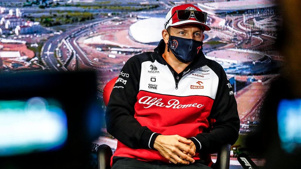 Kimi Räikkönen sai venäläisiltä kisajärjestäjiltä mukavan läksiäislahjan.