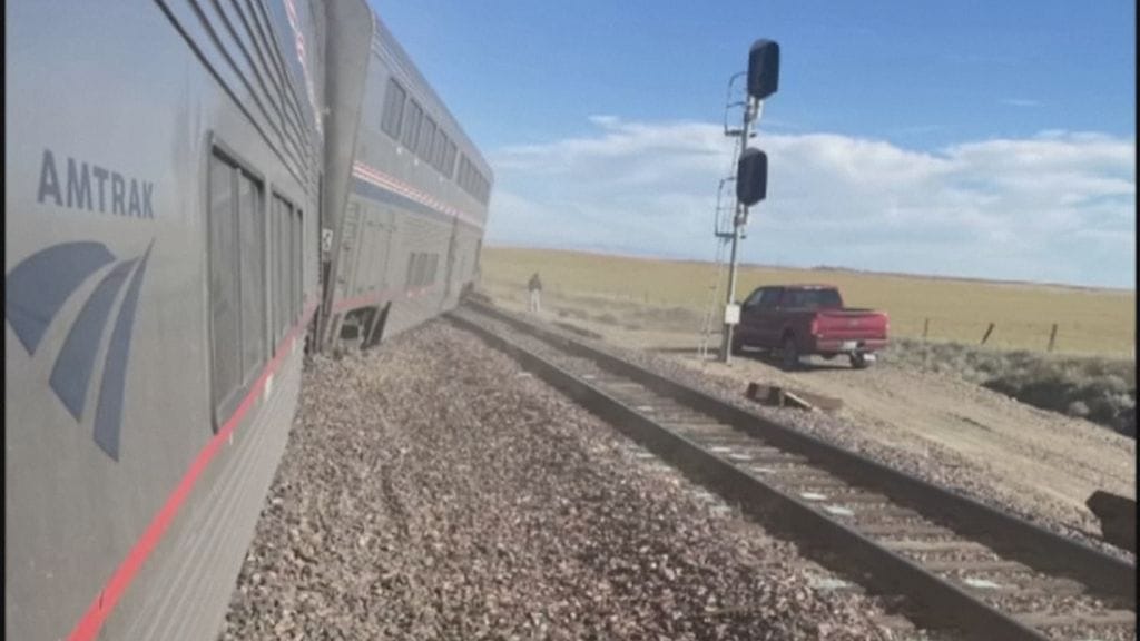 2021-09-26T023506Z_1_7100-MONTANA-TRAIN_frame_1411