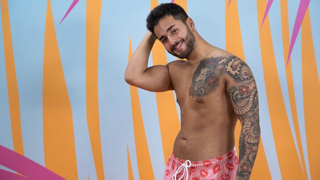 love island roni (1)