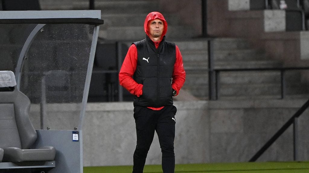 KuPS on pelannut Simo Valakarin johdolla hämmentävän tasapainoista, väkevään pallokontrolliin nojaavaa jalkapalloa, kirjoittaa Timo Innanen.