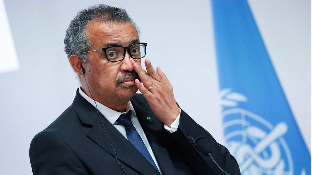 WHO:n pääjohtaja Tedros Adhanom Ghebreyesus pahoittelee tapahtunutta.