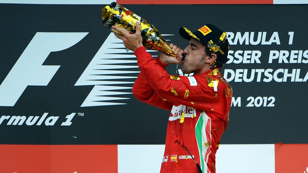 Fernando Alonso juhli voittoa