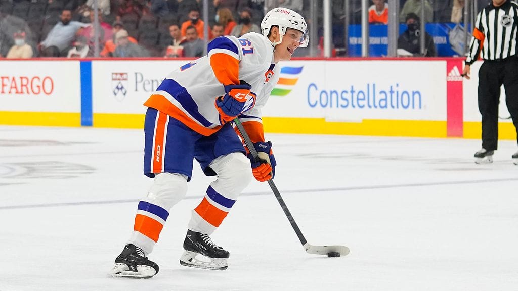 Aatu Räty on esiintynyt New York Islandersin harjoitusleirillä edukseen.