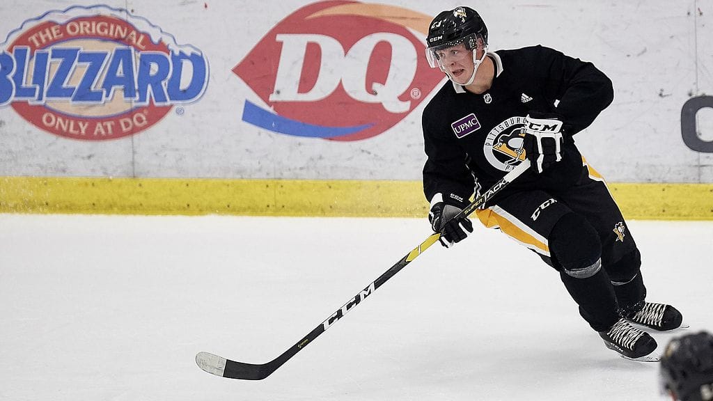 Valtteri Puustinen aloittaa kautensa AHL:ssä.