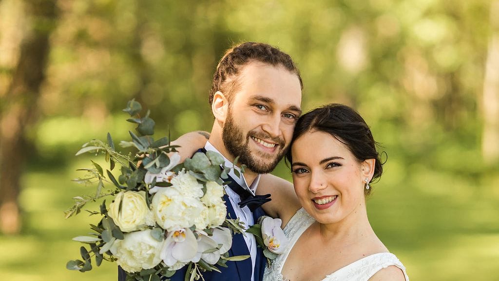 Henna tunnusti Samille rakastavansa tätä.