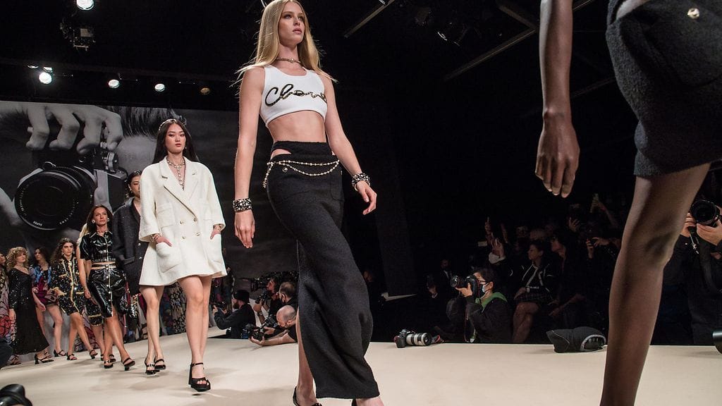 Chanel Spring Summer 2022, Paris Fashion Week