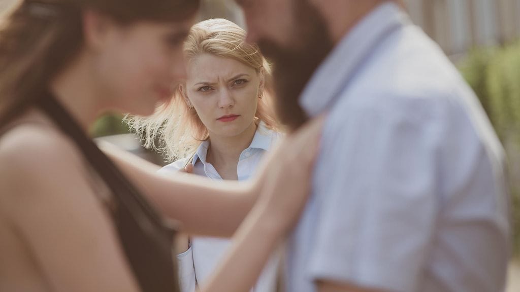 Juttusarjassa lukijaraati vastaa kysymyksiin seksiin, ihmissuhteisiin ja muuhun elämään liittyen!