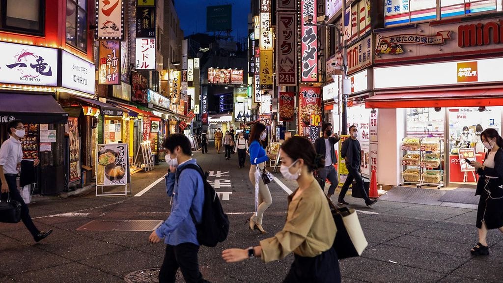 Japanissa syntyi viime vuonna ennätyksellisen vähän lapsia.