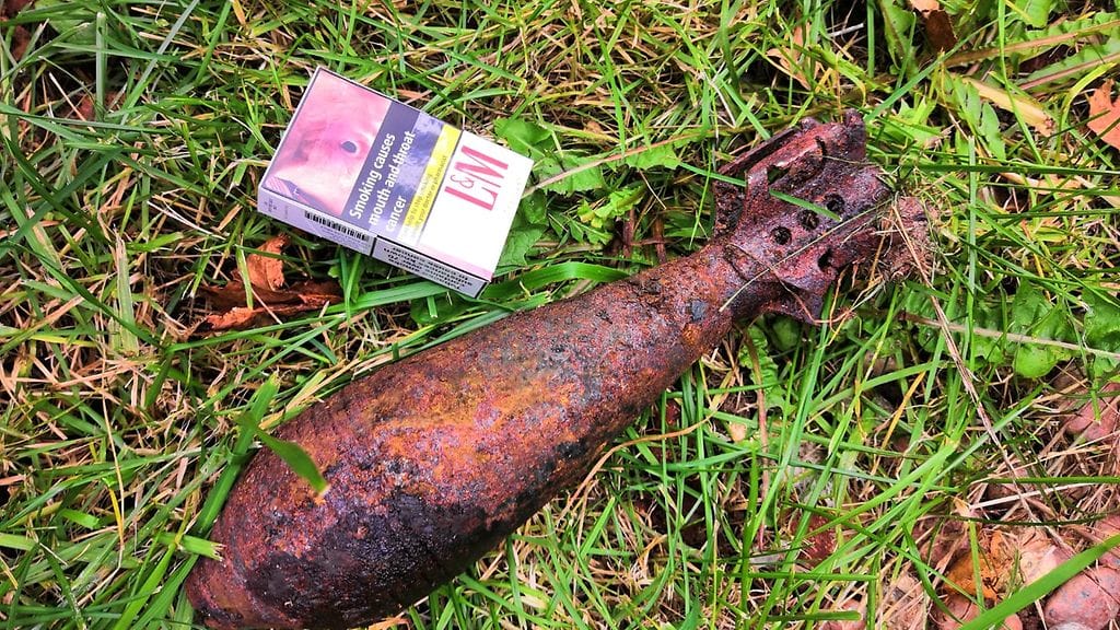 Tältä Kaitsun löytämä kranaatti näyttää.