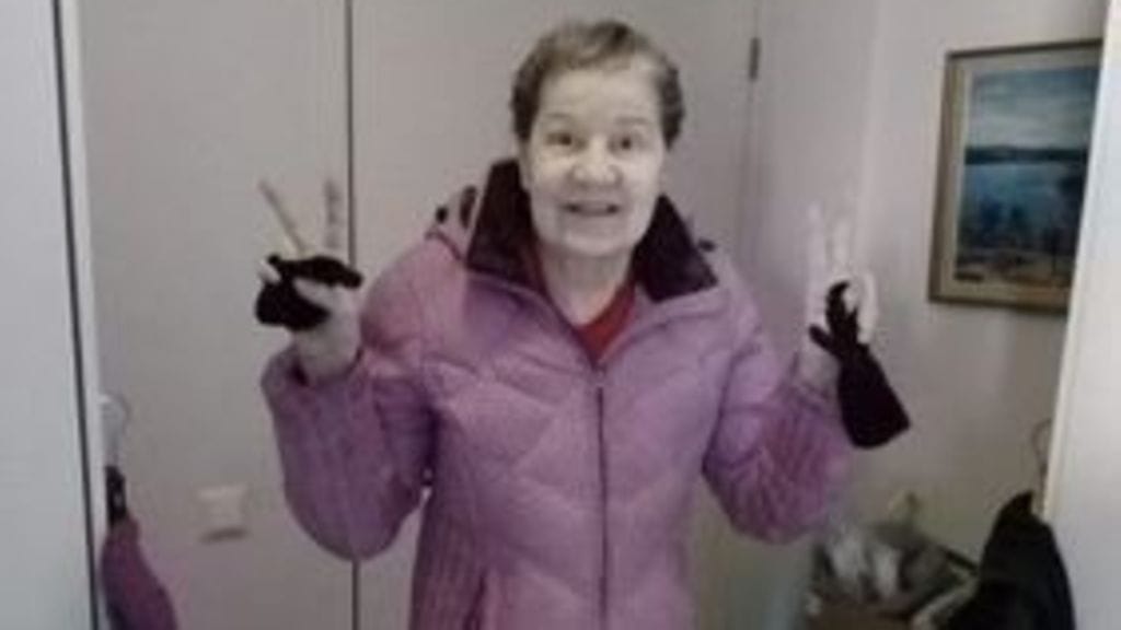 Poliisin jakama kuva kadonneesta naisesta.