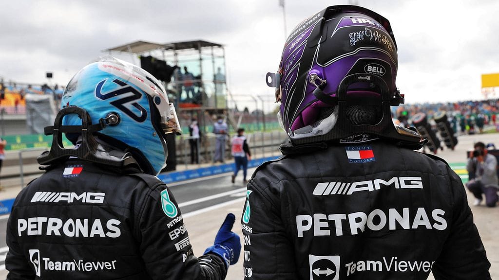 Valtteri Bottas lähtee paalupaikalta Turkin F1-kisaan, kun Lewis Hamilton ei tilaisuutta voi käyttää.