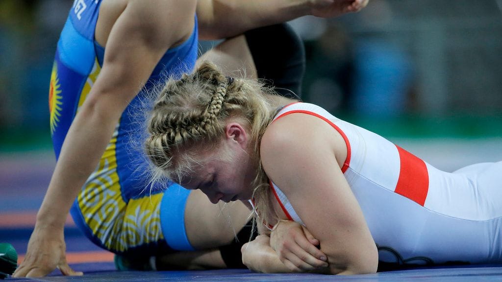 Petra Olli koki painiuransa synkimmän tappion Rion olympialaisissa vuonna 2016.