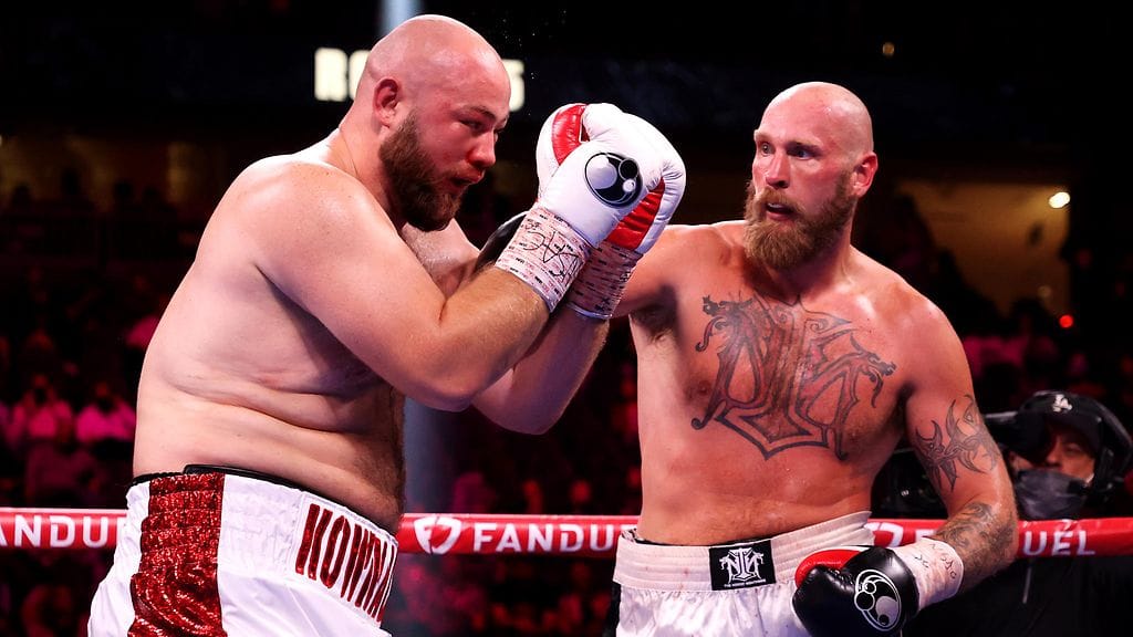 Robert Helenius höykytti Adam Kownackia pahanpäiväisesti Las Vegasissa.