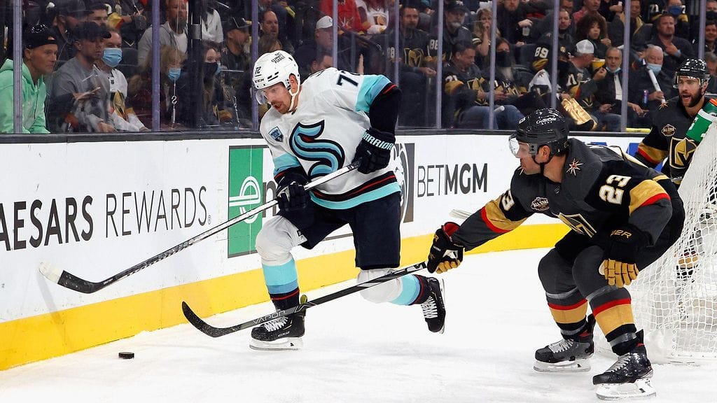 Joonas Donskoi pelaa 400. NHL-runkosarjaotteluaan.