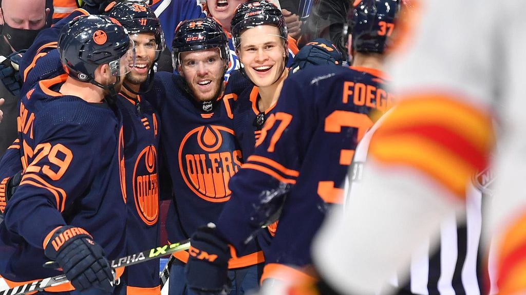 Jesse Puljujärven peli kulkee ja hymy levenee.