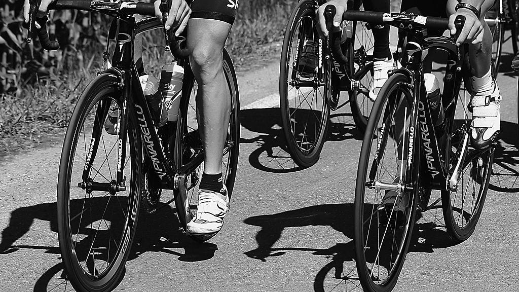 Maantiepyöräilyä on vaikea harrastaa Suomessa ilman, että joku hermostuu.