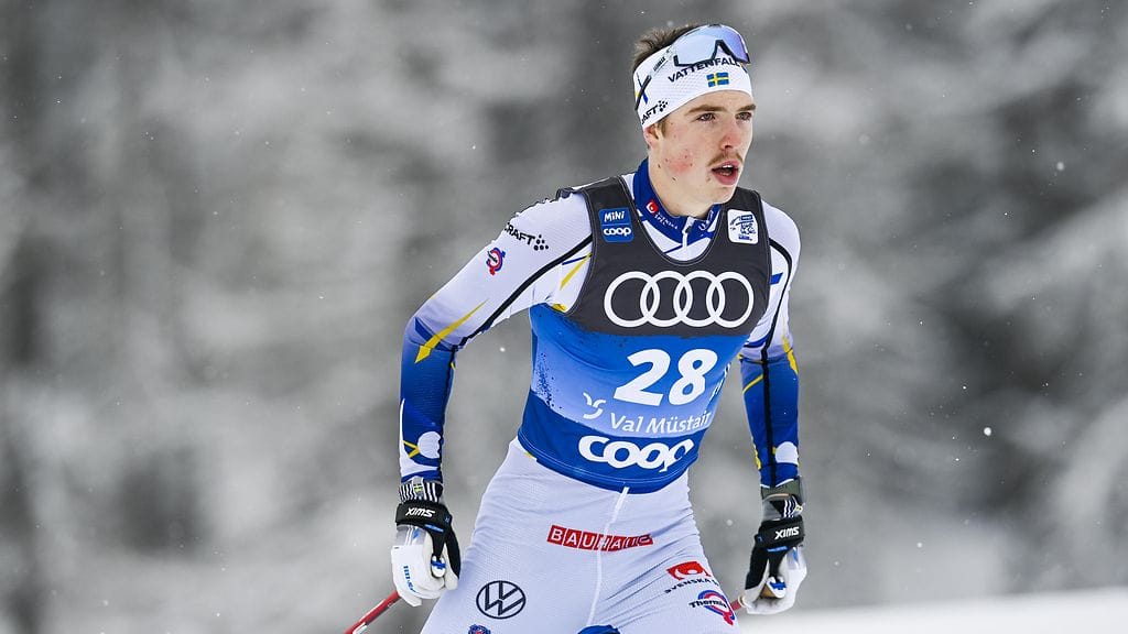 William Poromaa perustelee muuttoratkaisua urheilullisilla syillä.