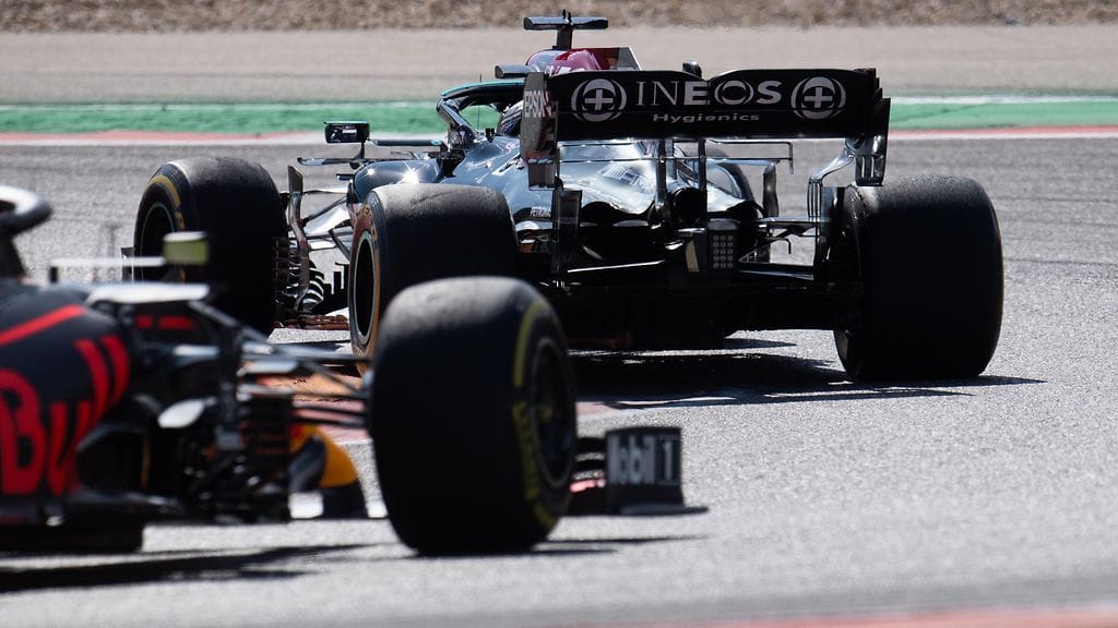 Red Bull on seurannut Mercedeksen peräpään liikkeitä tarkasti viime aikoina.