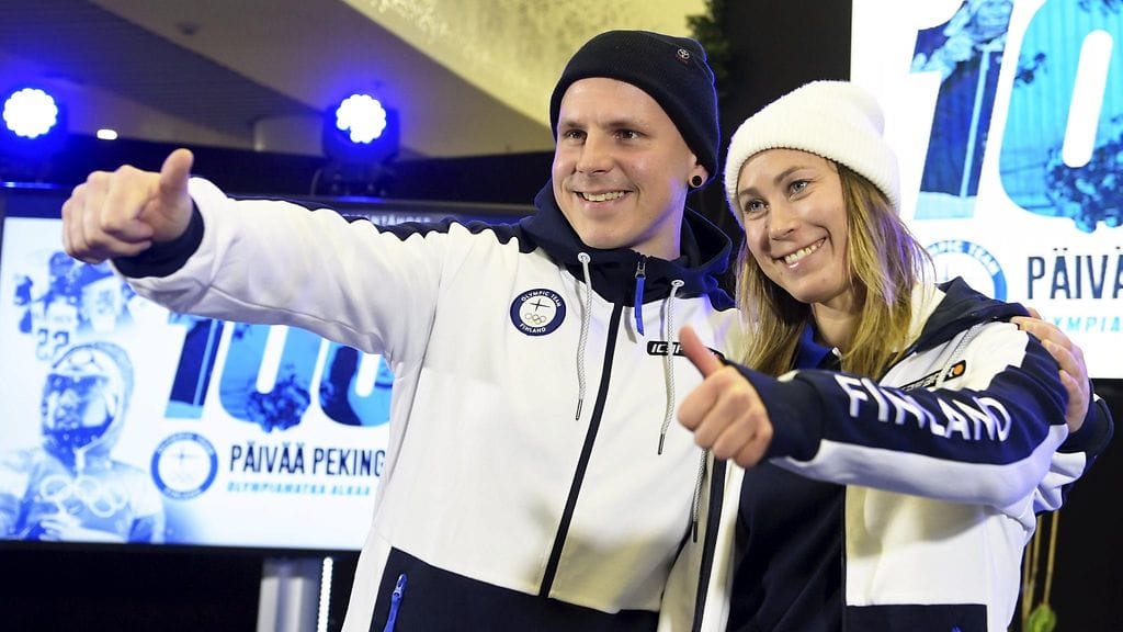 Tältä näyttävät Suomen asut Pekingin olympialaisissa – katso video