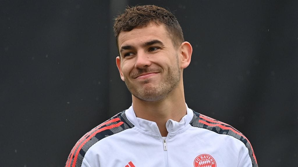 Lucas Hernandez pelaa Bayern Münchenissä kolmatta kauttaan. Hän on pelannut 29 ottelua Ranskan maajoukkueessa.