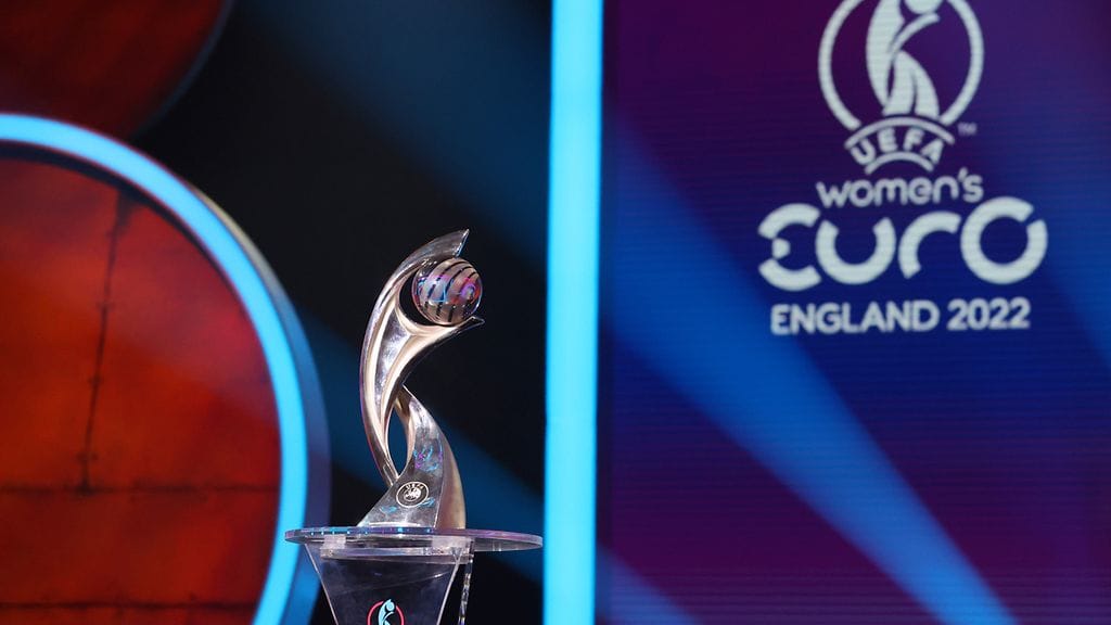 Jalkapallon vuoden 2022 naisten EM-kisojen lohkot arvottiin torstaina.