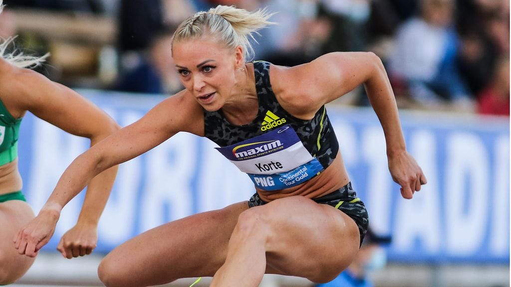 Annimari Korte hävisi vuonna 2002 aitajuoksussa Helmarit-tähti Linda Sällströmille.