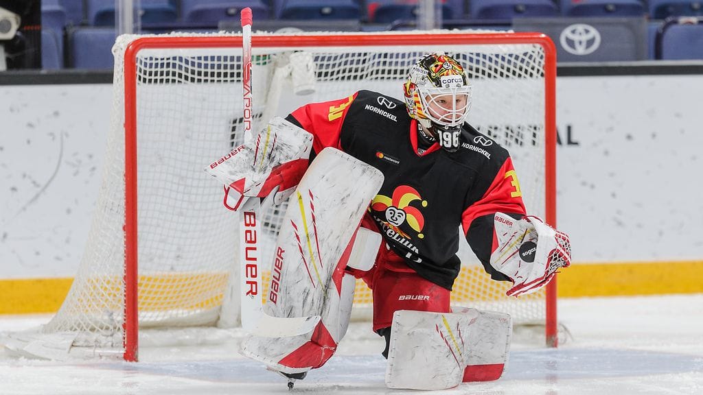 Janne Juvonen piti nollapelin Jokerien maalilla.