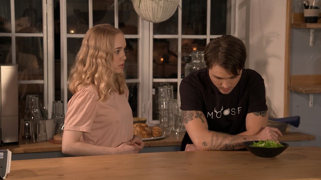 4082 02 daniela kristian